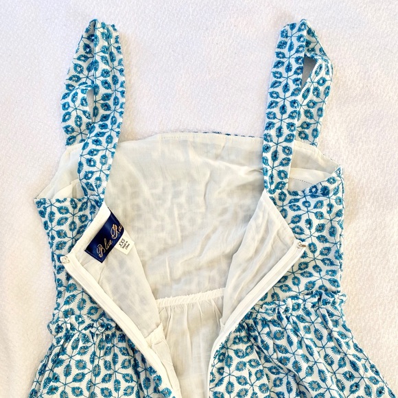 Eyelet Lace Maxi Dress - Picture 4 of 6